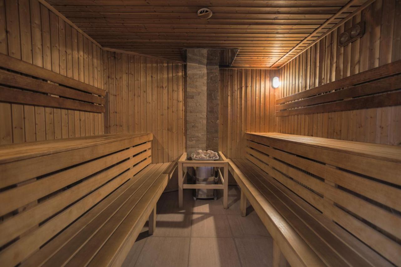 Hotel Aquadar Manʼkivka Zewnętrze zdjęcie