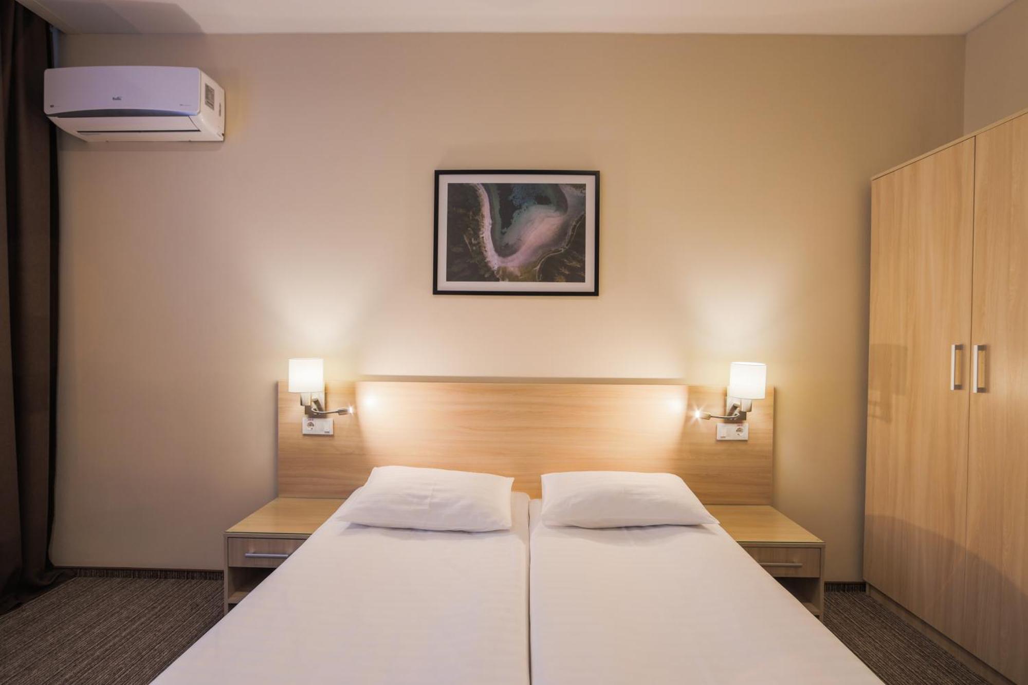 Hotel Aquadar Manʼkivka Zewnętrze zdjęcie